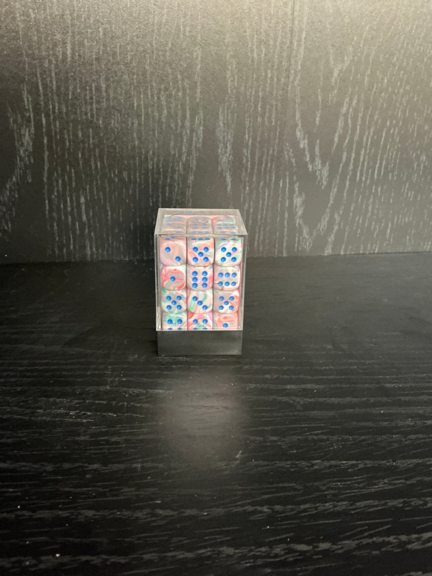 Dice menagerie 12mm d6 dice set(36)